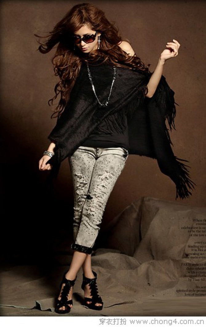 <b>精彩纷呈秋冬罩衫</b>