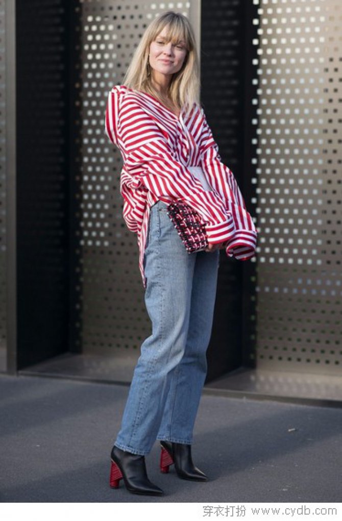 复古风活跃,跳脱彩条纹刷新夏日感